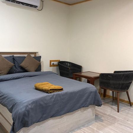 Rashuthere Maldives Rasdhoo Exterior photo