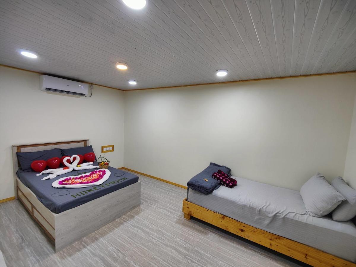 Rashuthere Maldives Rasdhoo Exterior photo