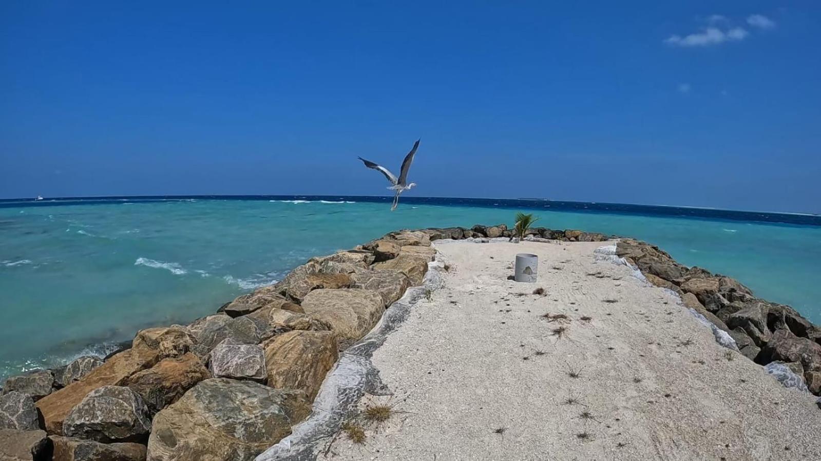 Rashuthere Maldives Rasdhoo Exterior photo
